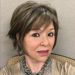 Meet your Posher, Sandy